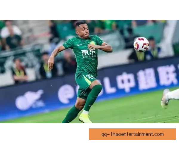 北京国安正式宣布签下新外援中卫 强化防线备战2026赛季中超